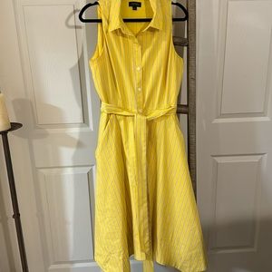 Tahari, hello with blue stripes, sleeveless with front pockets.